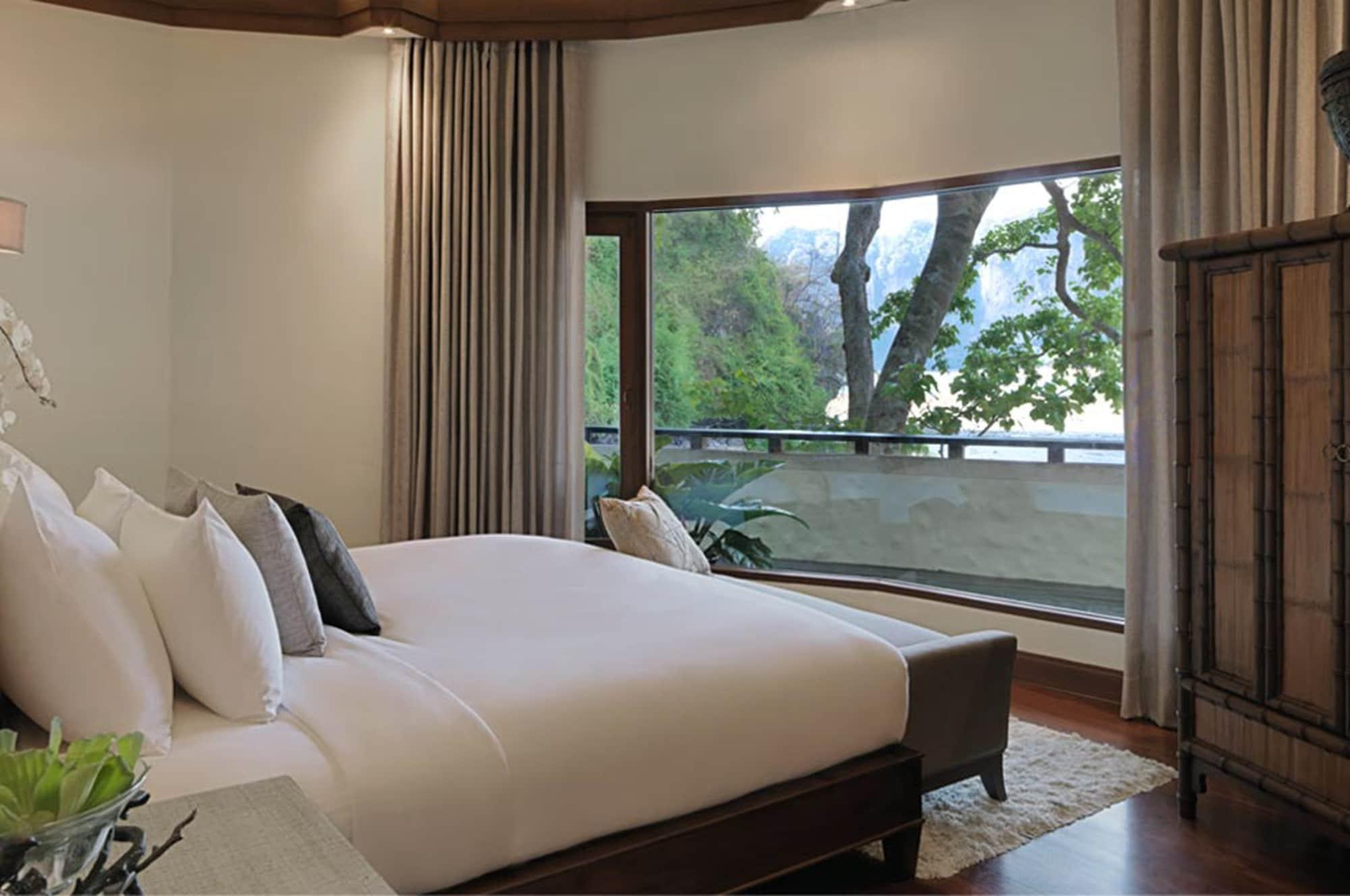 Rayavadee Hotel Railay Beach Exterior photo