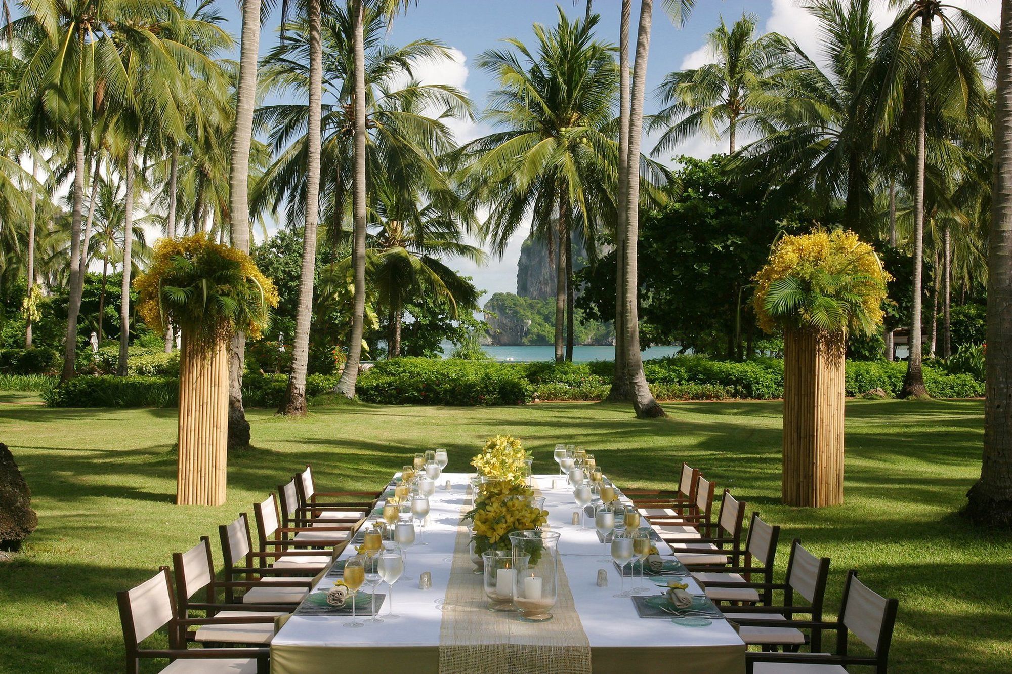 Rayavadee Hotel Railay Beach Restaurant photo